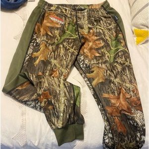 Scent locker base layer